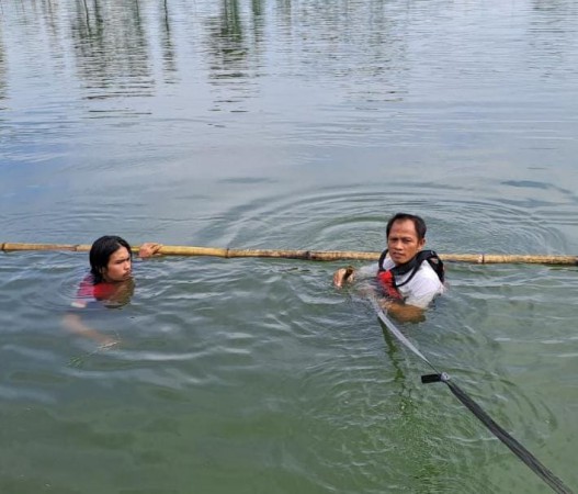 Cari Ikan, Bocah Laki-laki Berusia 9 Tahun Tenggelam di Embung