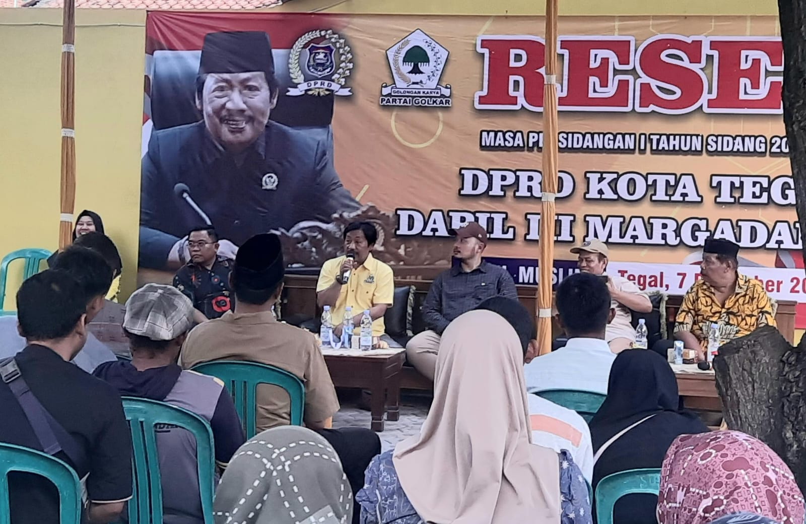 Anggota DPRD Kota Tegal Moh. Muslim Dorong Penertiban Tiang Provider Tak Berizin