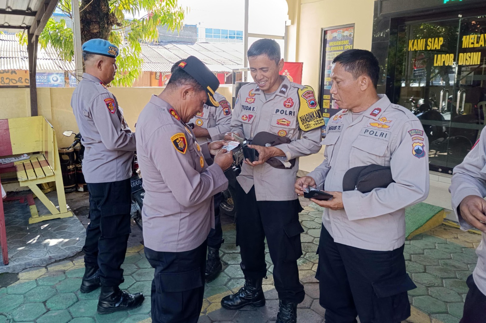 Tak Mau Ada yang Terlibat Judol, HP Milik Anggota Polisi di Tegal Disidak Propam