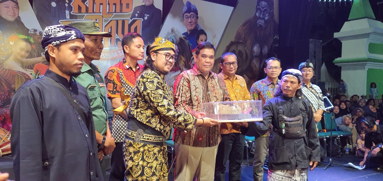 Bak Pesta Besar, Kirab Budaya Museum Semedo Tegal Iringi Kembalinya Fosil Purba 