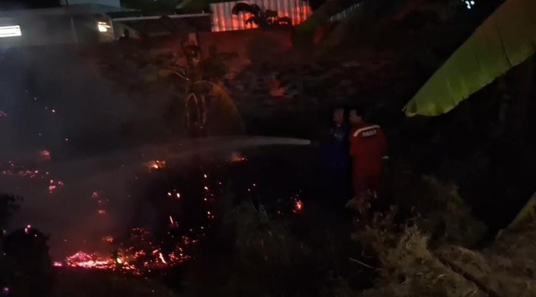 Geger Malam Hari! Kantor DPD PKS Kabupaten Tegal Nyaris Terbakar