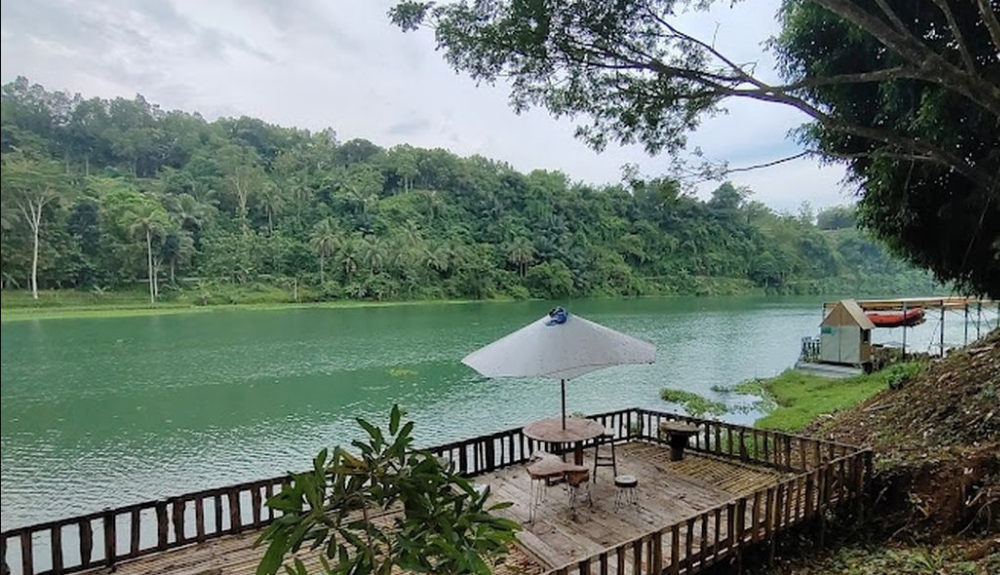 5 Rekomendasi Wisata Alam Hits di Kebumen yang Sejuk dan Bikin Betah