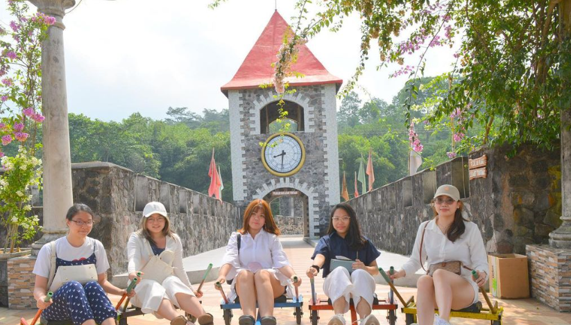 Tempat Wisata di Jawa Tengah Bernuansa Korea, Seolah-olah Kita Masuk ke Drakor