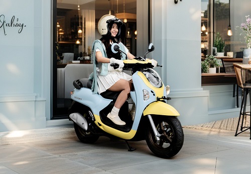Scoopy Color Lab, Program Astra Motor Bongkok Tawarkan Motor Scoopy Limited Editian  Warna Pastel