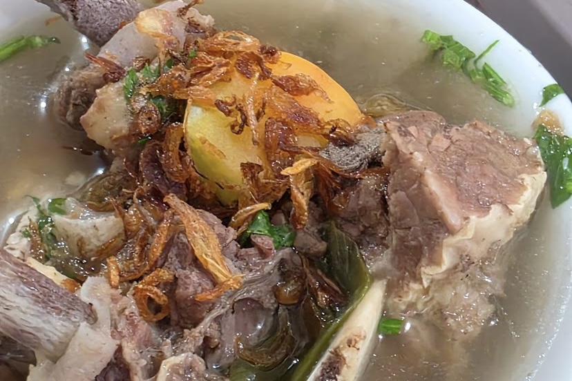 Nikmati Cita Rasa Asli Kota Batik di 4 Rumah Makan Pekalongan yang Autentik dan Lezat