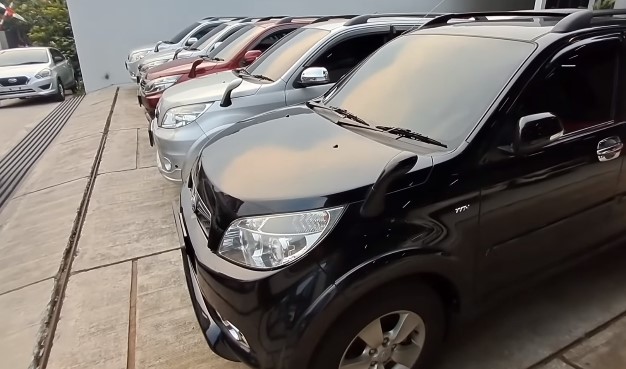 6 Kelebihan Toyota Rush Bekas Ini Cocok Buat Mudik, Interiornya Luas dengan BBM yang Irit