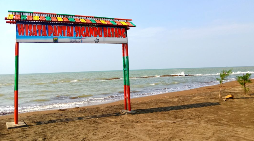 Pantai di Batang yang Bagus? Ini Rekomendasi Terbaik yang Wajib Kamu Datangi
