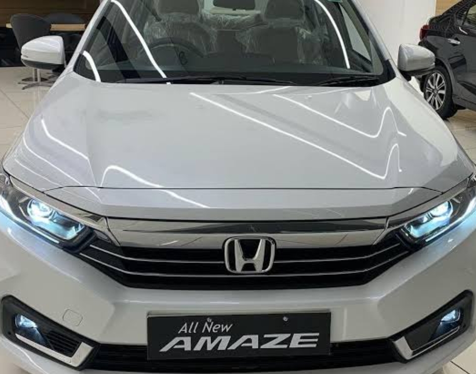 Dear Kaula Muda! Kenalin Nih Honda Amaze, Cocok Buat Ngongkrong Bareng Gebetan 