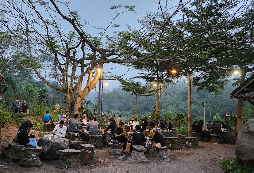 8 Kafe Alam di Jogja dengan View Gunung Merapi, Nongkrong Sekaligus Menyatu dengan Alam