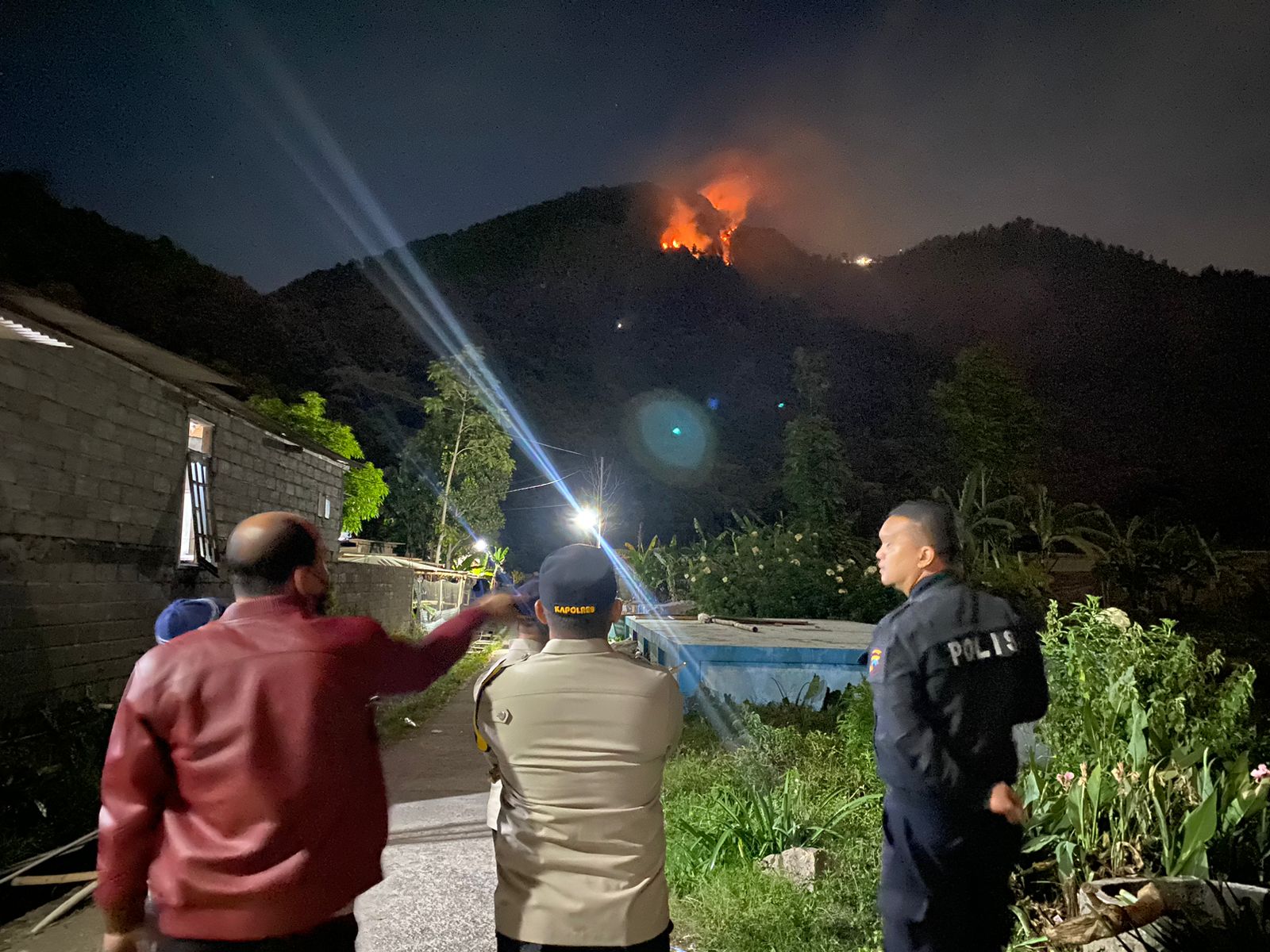 Kebakaran di Lereng Gunung Telomoyo Padam, Polisi Pastikan Tak Ada Korban Jiwa