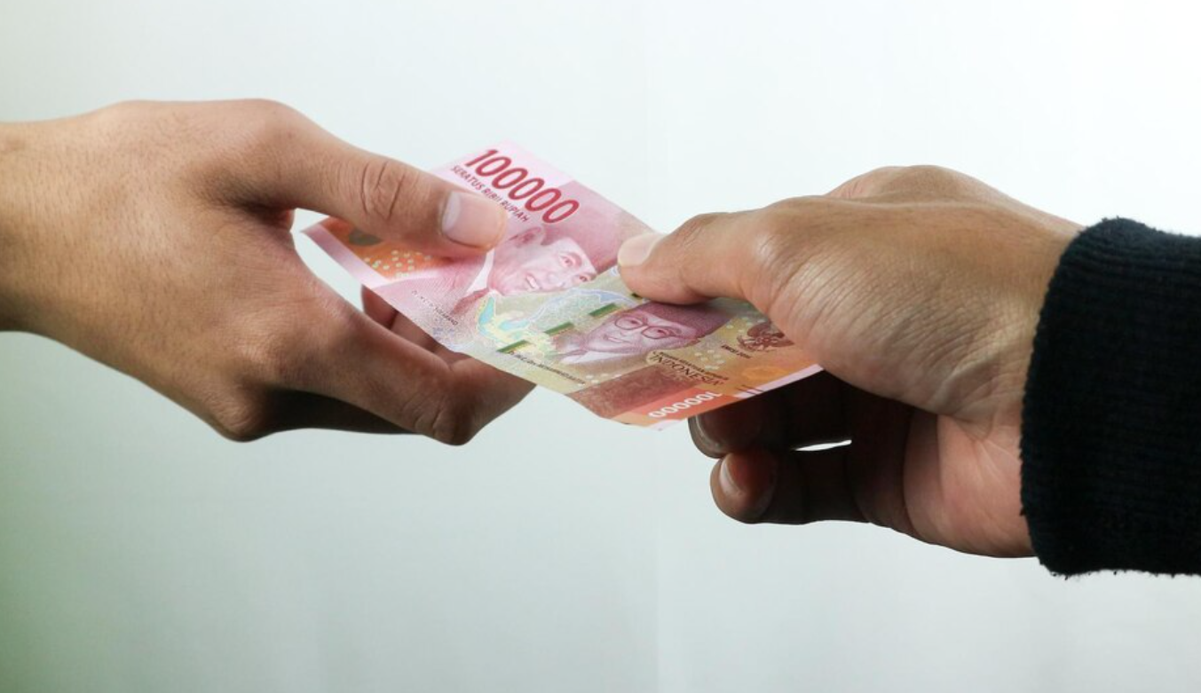 Utang Menumpuk? Jangan Panik! Ini Resep Rahasia Keluar dari Jerat Pinjol