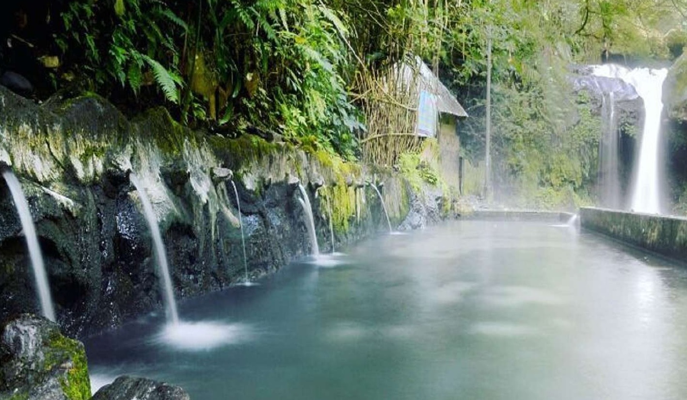 Mitos dan Sejarah Taman Wisata Air Panas Guci, Ternyata Dari Tongkat yang Ditancapkan?