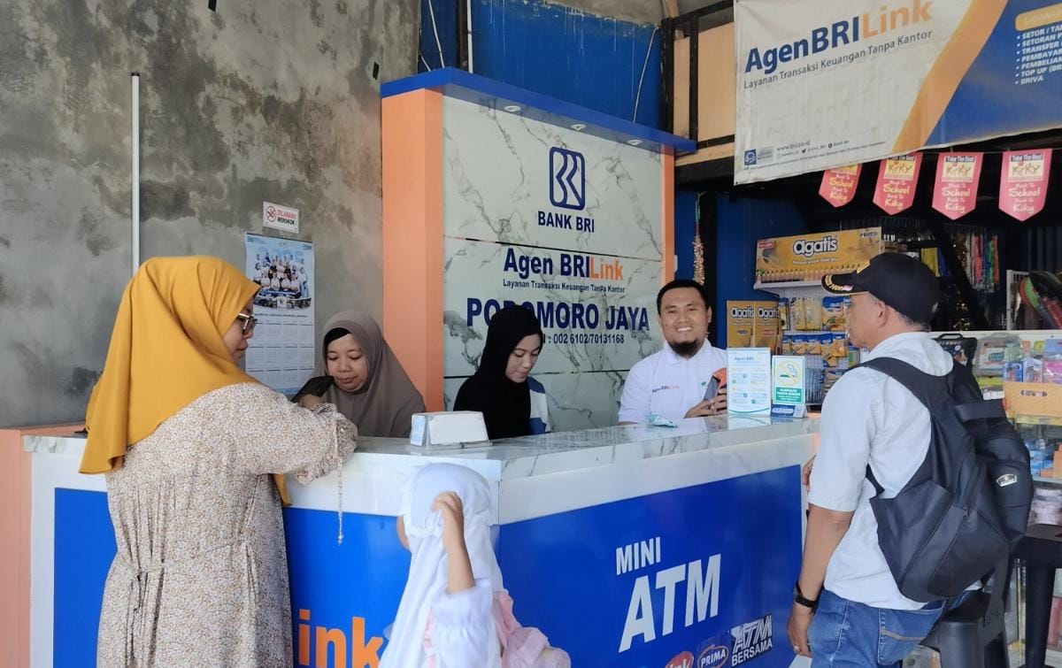 Petani di Kabupaten Gowa Semakin Mudah Mengakses Layanan Keuangan Berkat Keberadaan AgenBRILink 
