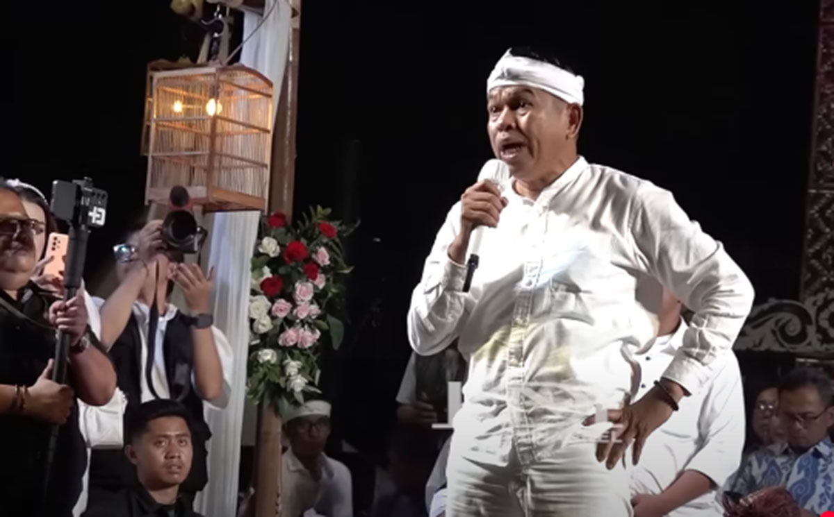 Viral! Dedi Mulyadi Marah-marah ke Suporter Persikas: Jangan Sok Jago di Sini Kamu!