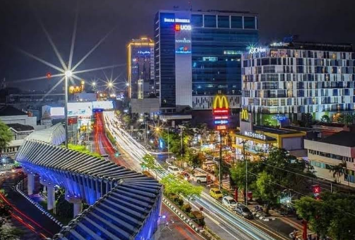 Surganya Fotografi, 10 Spot Foto Malam Hari di Semarang Paling Instagramable 2025