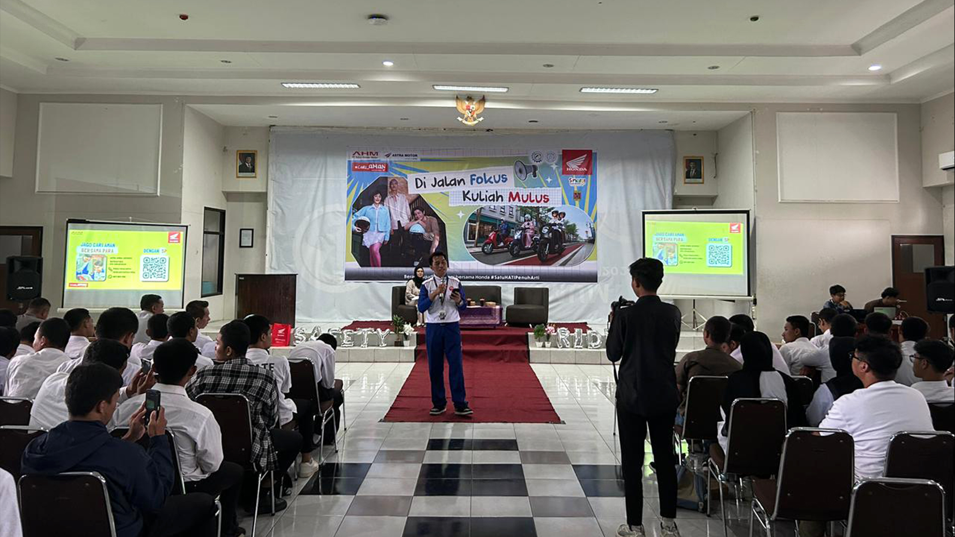 Jaga Keselamatan Berkendara, Tim Safety Riding Astra Jateng Beri Jurus Cari Aman 