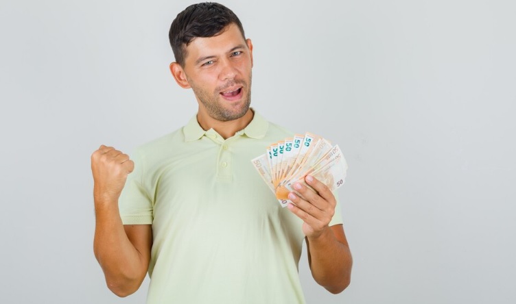 Perlu Rp5 Juta tapi Gagal Ambil Pinjol? Coba 3 Alternatif Tercepat Ini