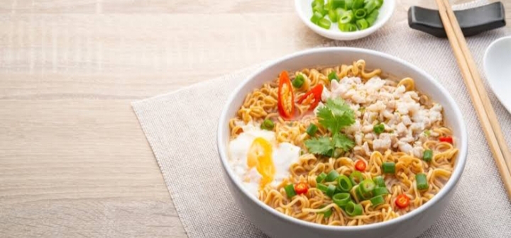 5 Alasan Mie Instan Tidak Direkomendasikan Untuk Sahur, Sebaiknya Hindari