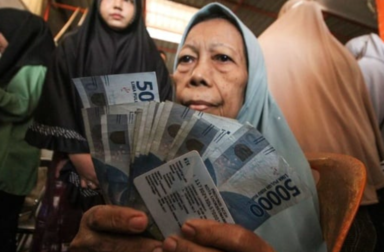 DTSEN Coret 6 Kategori Ini dari Daftar Penerima Dana Bansos PKH dan BPNT Tahap 2 2025, Apa Alasannya?