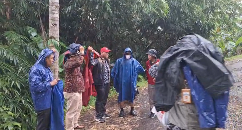 Cek Lahan Relokasi Korban Tanah Bergerak di Desa Mendala Sirampog, Dinperwaskim Brebes: Ini Persiapan