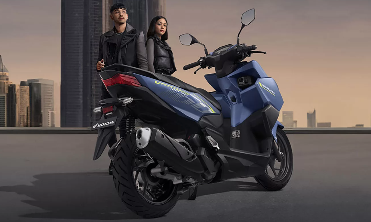 New Honda Vario 2025 160  Meluncur, Apa yang Bikin Motor-motor Bongsor Malah Minder