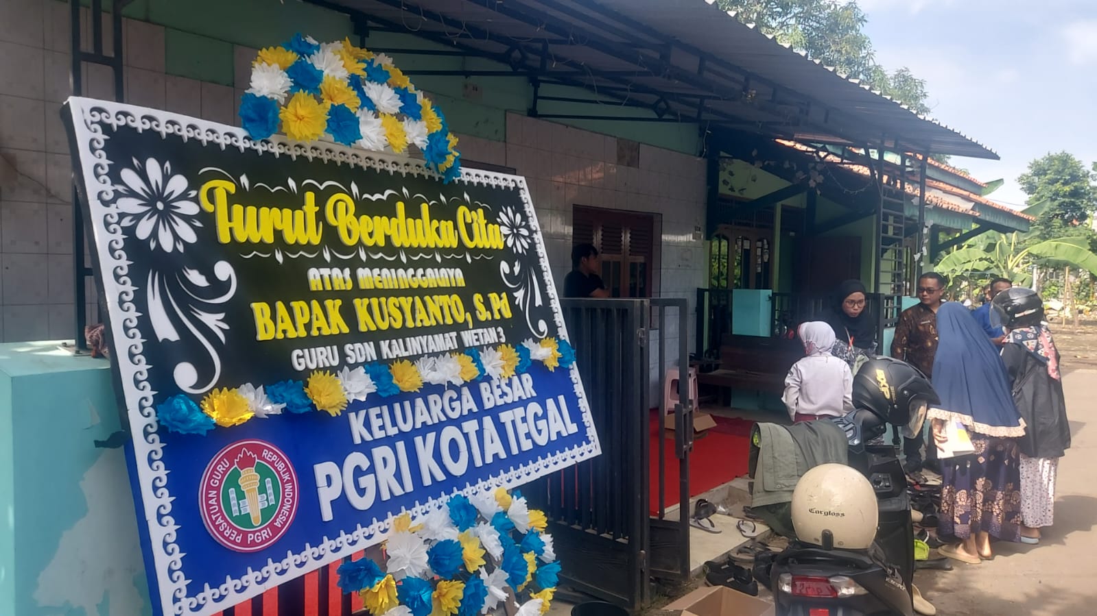 Moment Hari Guru Nasional di Tegal Diselimuti Duka, PPPK SDN Jadi Korban Pembunuhan di Songgom