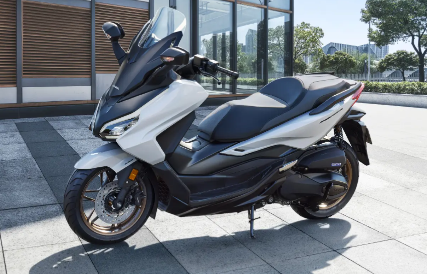 Hasilnya Bikin Kaget, Ini Review Honda Forza 250 2025 setelah 1000 KM Pemakaian