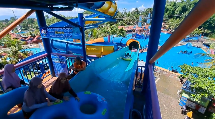 Waterpark Terlengkap di Jawa Tengah Wajib Masuk Itinerary 2025