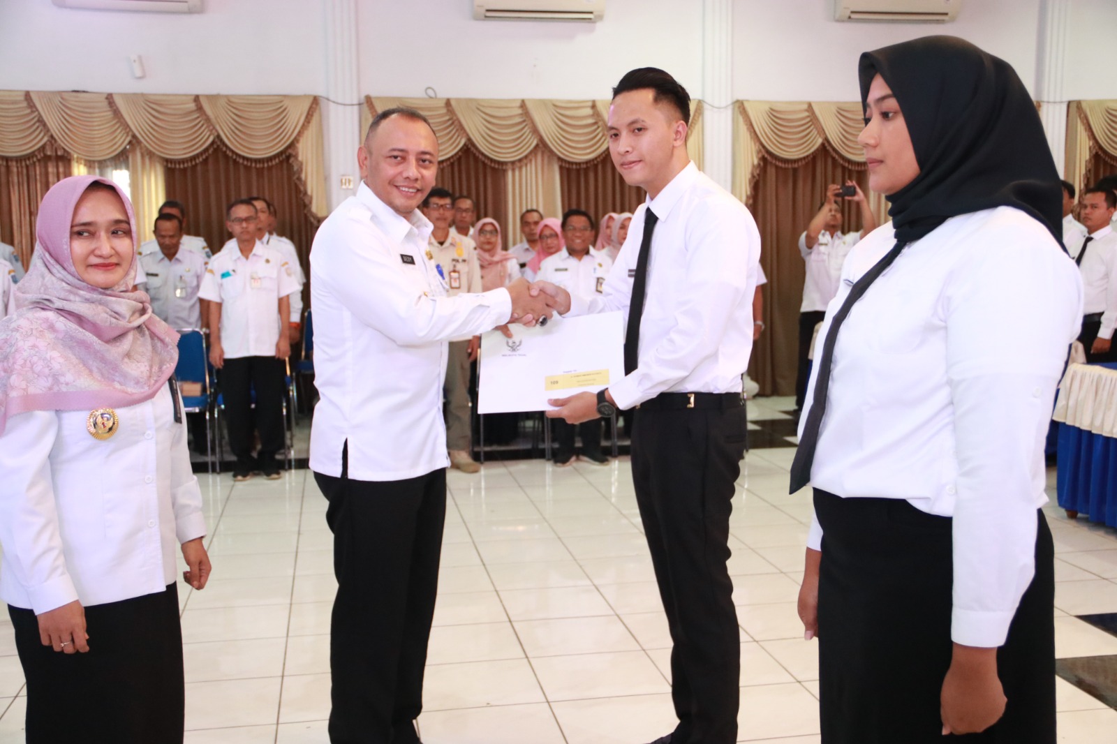 236 CPNS di Tegal Terima SK, Wali Kota Dedy Yon Tekankan Empat Poin Berikut Ini