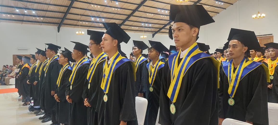  Politeknik Purbaya Tegal Wisuda Ratusan Mahasiswa, Sebagian Langsung Kerja  