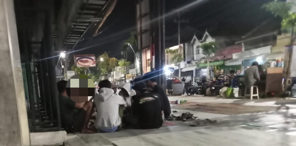 Resah, Pengunjung Kawasan City Walk Minta Aparat Tertibkan Sekelompok Anak Muda yang Nekat Pesta Miras