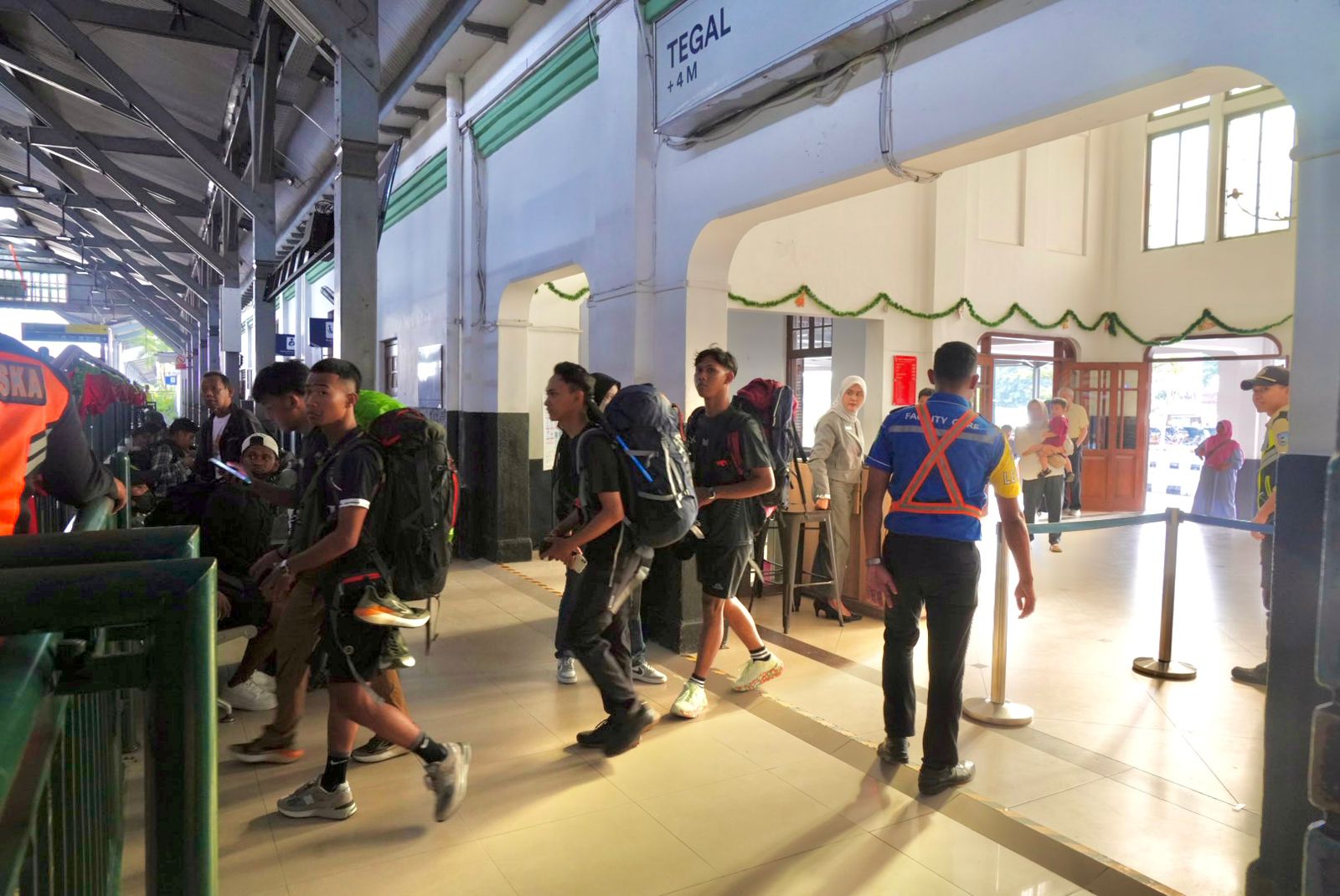 172 Barang Tertinggal dalam Kereta dan Stasiun di Jateng, PT KAI Imbau Penumpang untuk Ini