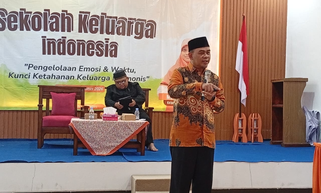 Puluhan Pasutri di Brebes Ikut Sekolah Keluarga Indonesia DPD PKS
