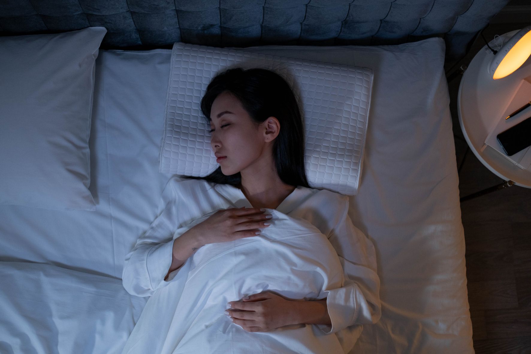 Jangan Anggap Sepele! 5 Bahaya Tidur Pakai Kipas Angin Semalaman, Salah Satunya Bisa Picu Bell’s Palsy
