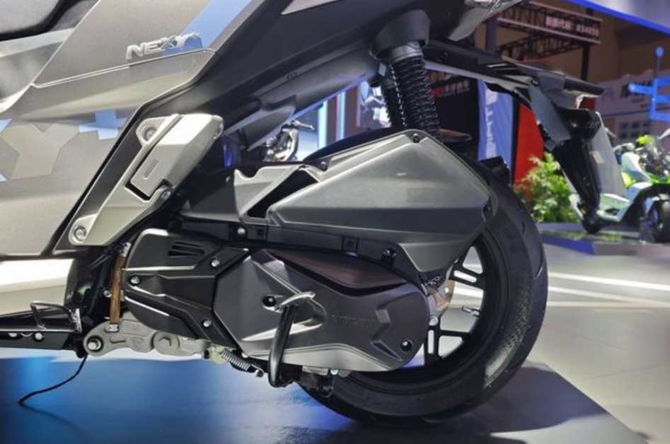 Rival Berat Honda ADV, Titanium NEXY+150 Motor Matic Pria dengan Fitur Unik, Punya Kamera di Bagian Depan