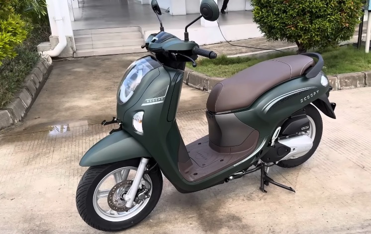 Honda Scoopy Varian Stylish Cocok untuk 3 Kriteria Pembeli yang Ingin Elegan Penampilannya