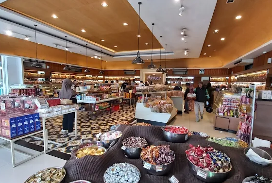 12 Tempat Belanja Oleh-oleh khas Jawa Barat yang Terkenal dan Wajib Dikunjungi Wisatawan