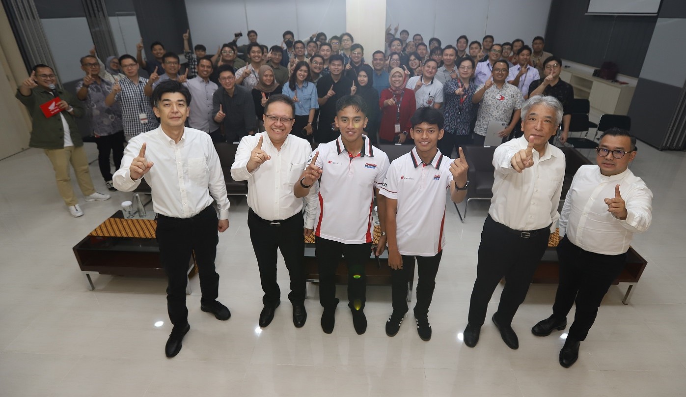 Alumni AHRS Mario dan Veda Siap Melesat di Grand Prix 2026