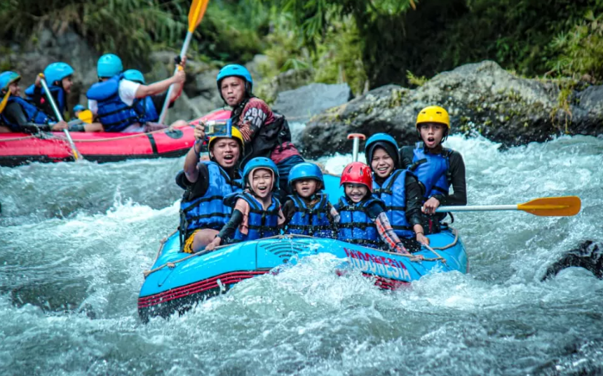 Wisata Arung Jeram di Pemalang yang Bikin Liburanmu Makin Seru!