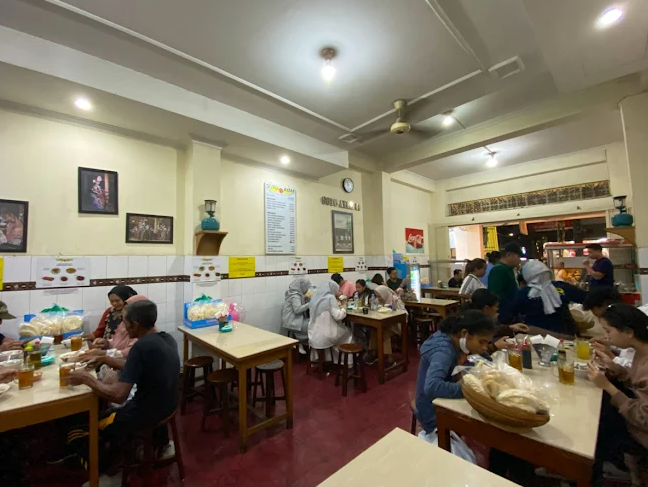 7 Tempat Makan Murah Dekat Malioboro yang Enak & Legendaris
