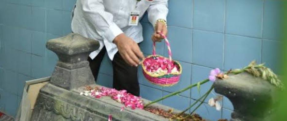 8 Mitos di Jawa tentang Pemakaman Bikin Merinding, Nomer 4 Terkait Perawan
