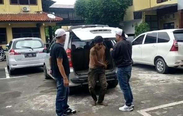 Kepergok dan Diteriaki Maling, Pencuri Kambing di Brebes Tak Berkutik Diringkus Warga