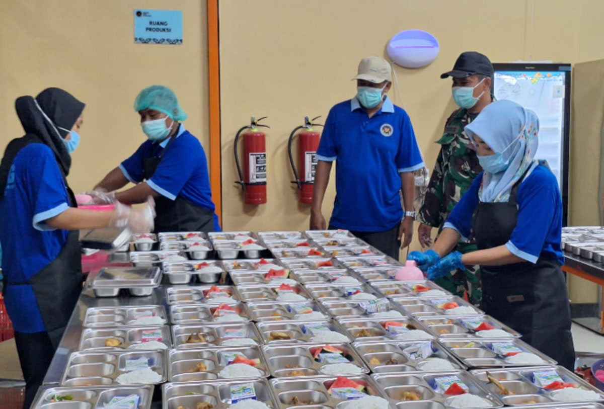 MBG di Margadana Tegal Mulai, 1.181 Porsi Makan Didistribusikan untuk 4 SD dan 1 SMP