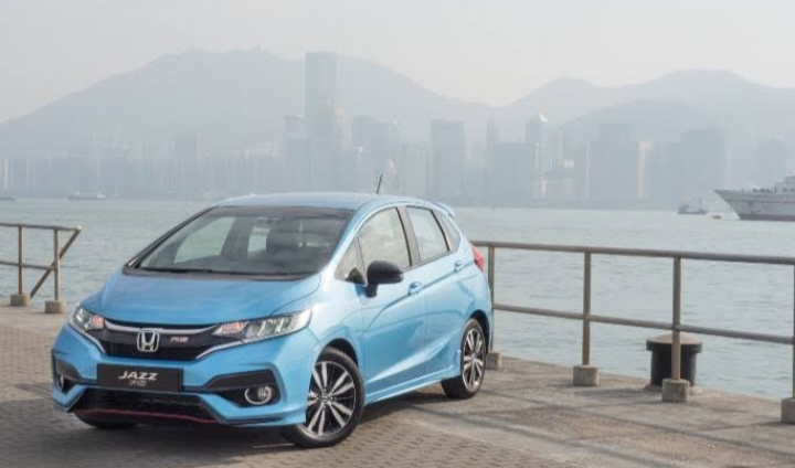  Dapatkan Honda  Jazz RS 2018 Bekas dengan Harga Terjun Bebas, Tampil Sporty dengan Mesin Handal