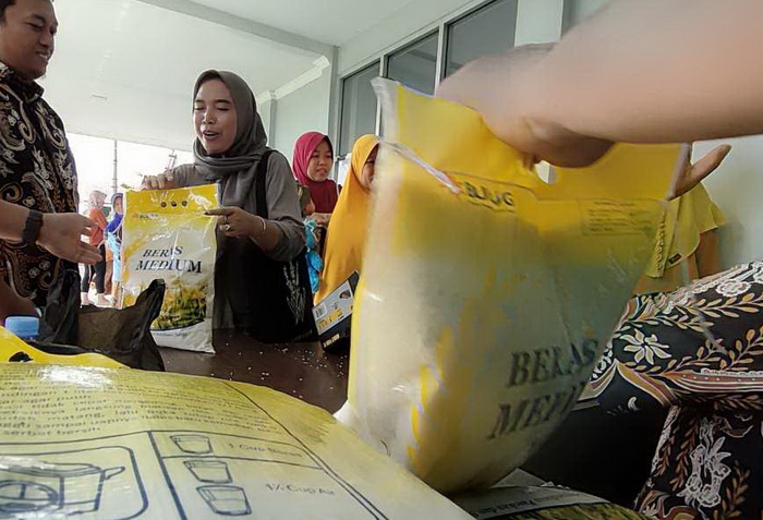 Harga Beras Meroket, Pemkab Brebes Gelar Operasi Pasar di 6 Titik