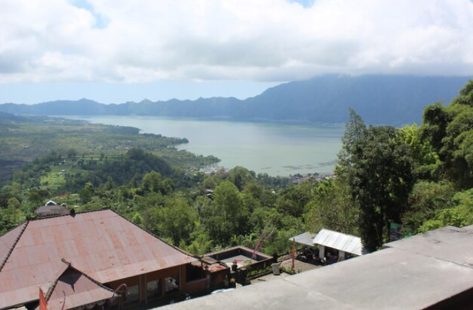 5 Penginapan View Alam Terbaik di Tegal Fasilitas Lengkap