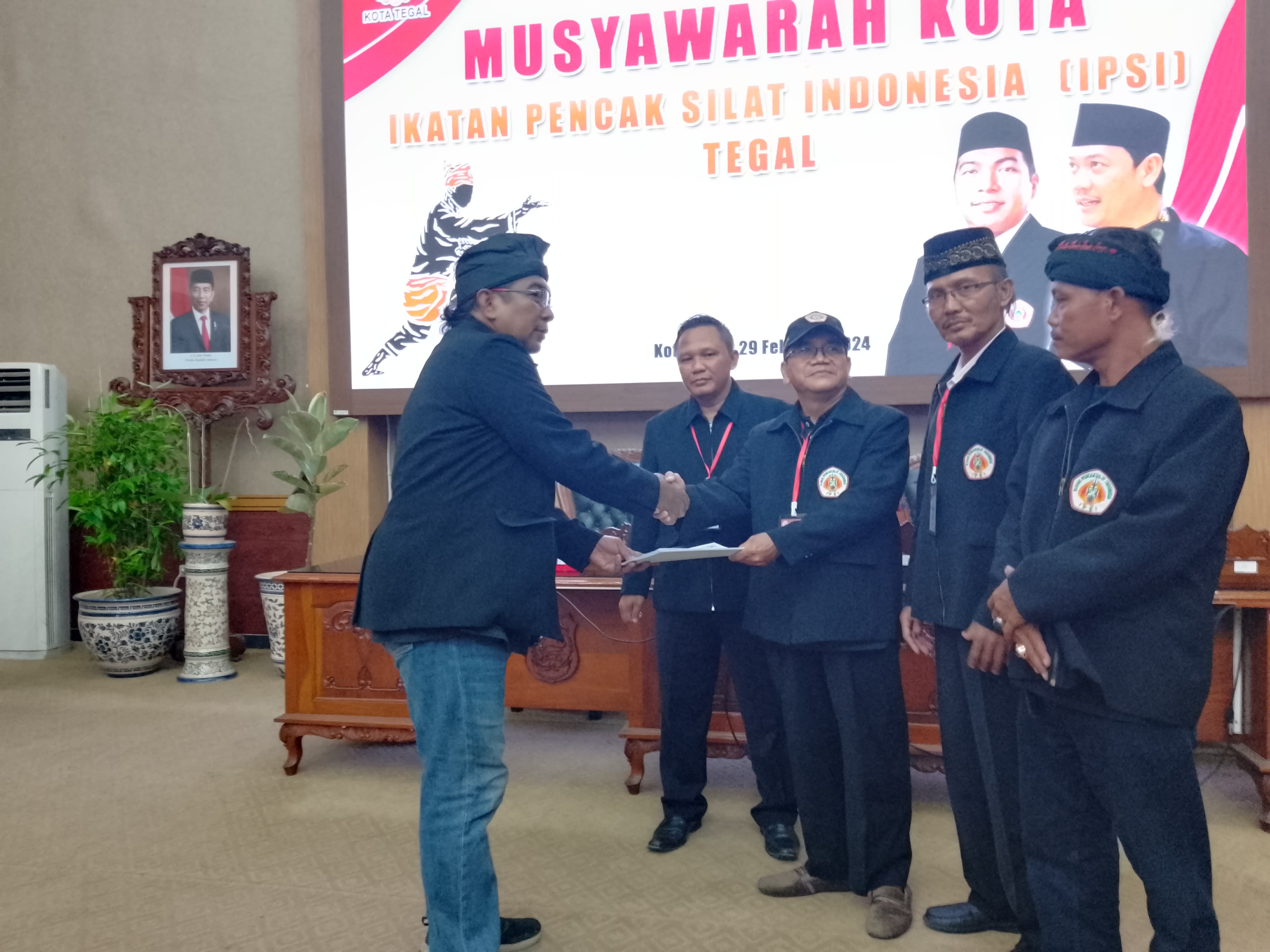 Ketua Komisi I DPRD Terpilih Menjadi Ketua IPSI Kota Tegal