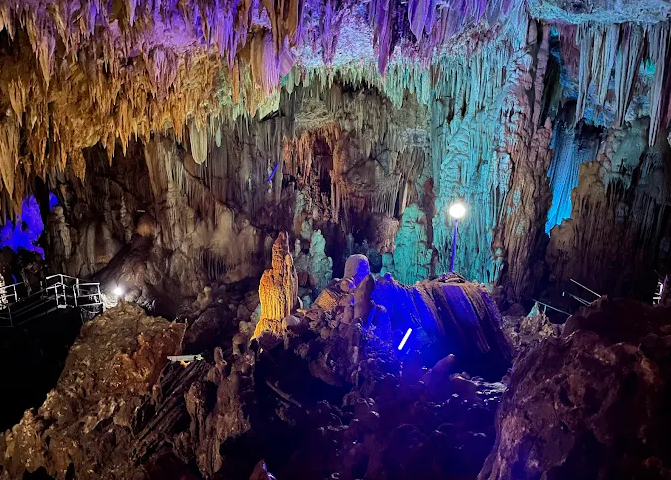 Liburan Hemat ke Pacitan, 7 Wisata Alam Indah Ini Nggak Kalah dengan Bali