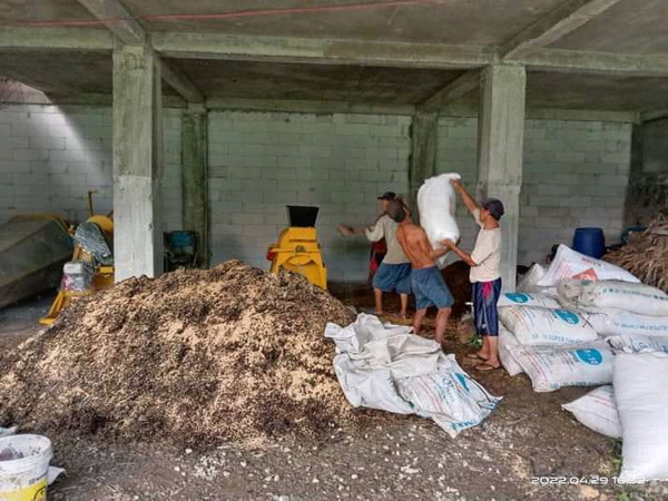 Bantu Petani, Kelompok Peternak Barokah Desa Capar Tegal 1 Bulan Produksi 3 Ton Pupuk Organik