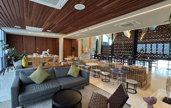 9 Tempat Kuliner Halal di Bandung yang Nyaman untuk Keluarga dan Anak-anak